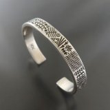 画像: ナバホ族：9.5mmx3.2mm幾何学模様バングル【Norbert Peshlakai】