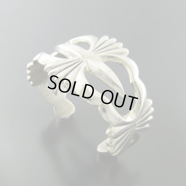 画像1: ナバホ族：サンドキャストバングル【Wilford　B　Henry】