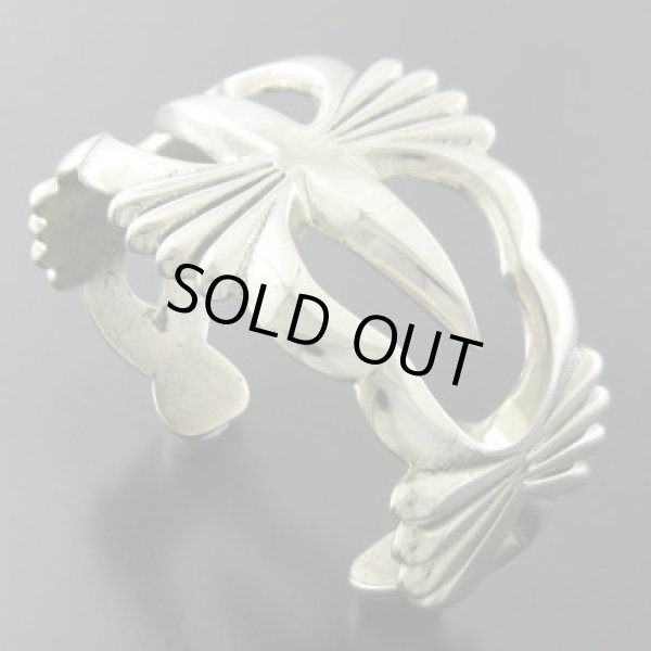 画像2: ナバホ族：サンドキャストバングル【Wilford　B　Henry】